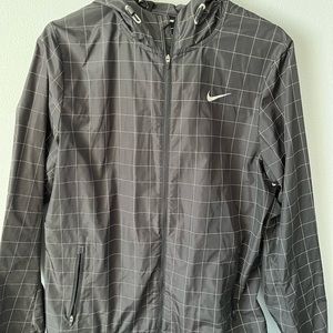 Mens Nike running windbreaker performance jacket